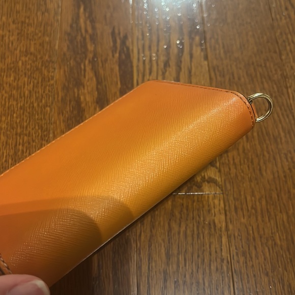 Michael Kors wallet - Picture 4 of 4